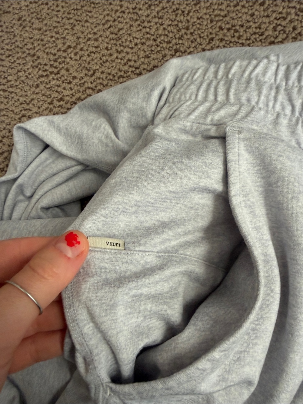 NWOT vuori sweat pants - Picture 6 of 6